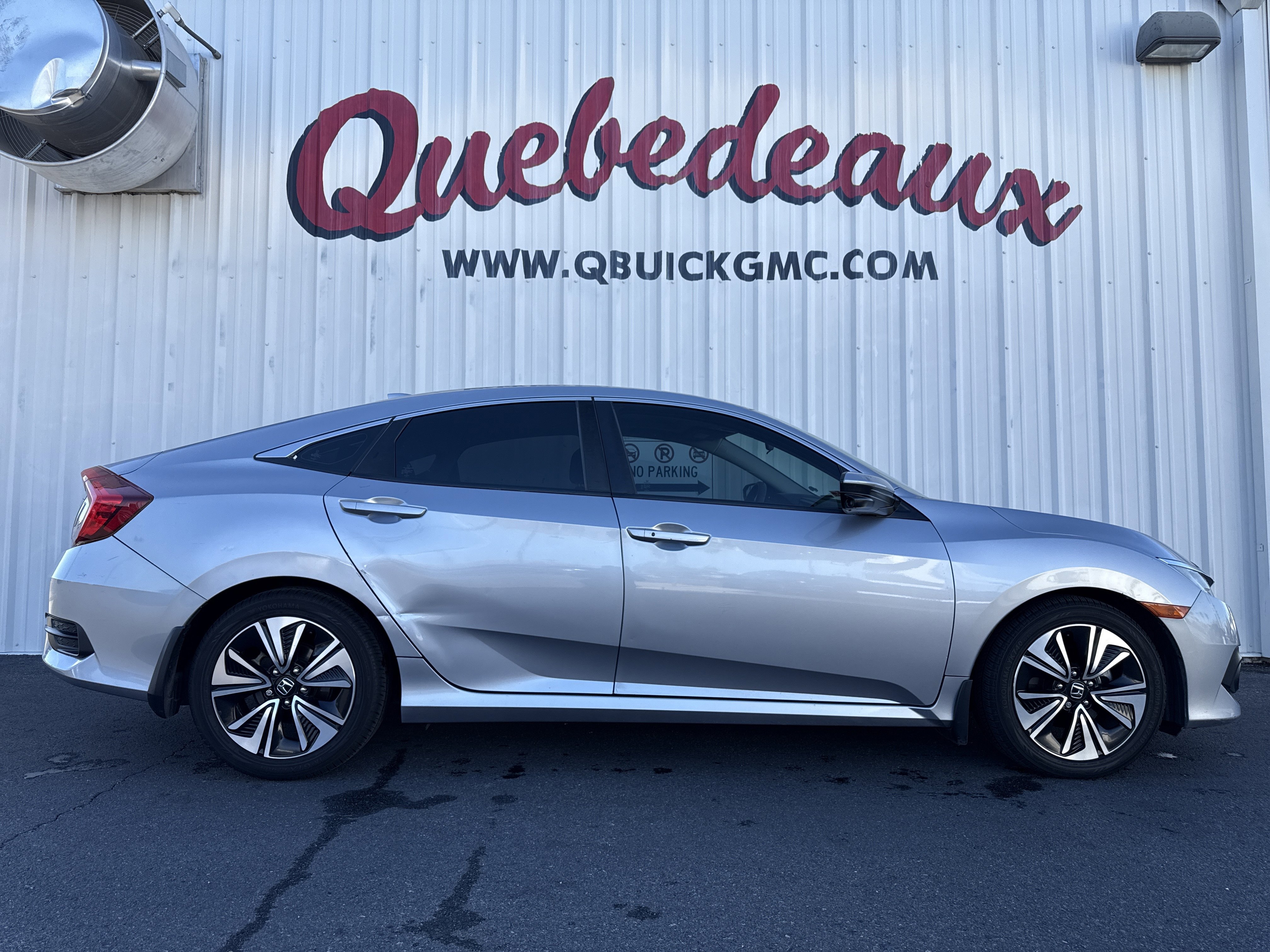 Used 2017 Honda Civic EX-T image 28