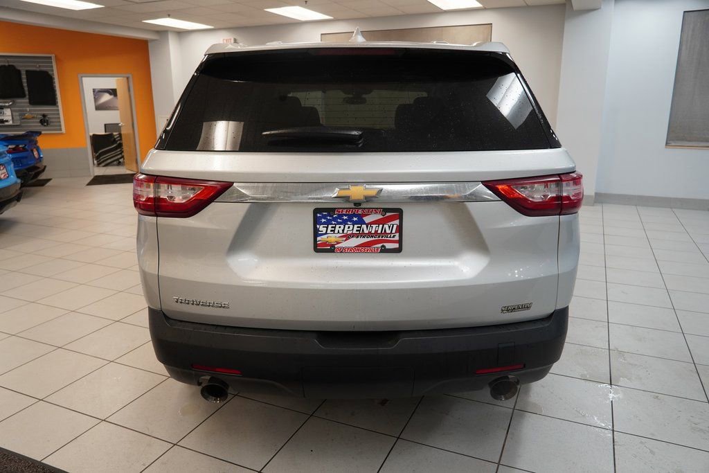 Used 2018 Chevrolet Traverse LS FWD image 14