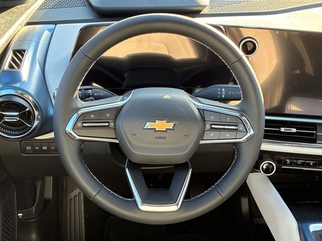 New 2026 Chevrolet Equinox EV LT w/ Convenience Package II image 21