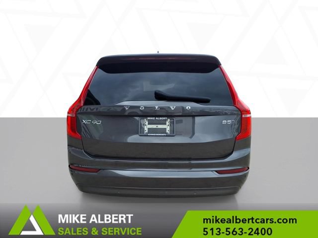 Used 2023 Volvo XC90 B5 Core AWD/4WD image 6
