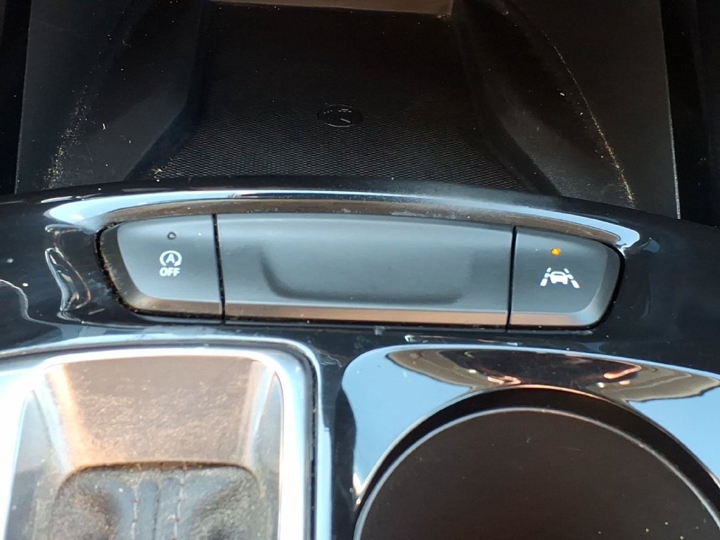 Used 2026 Chevrolet Trax ACTIV w/ Sunroof Package FWD image 19