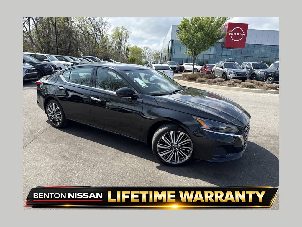 Certified 2025 Nissan Altima 2.5 SL image 1