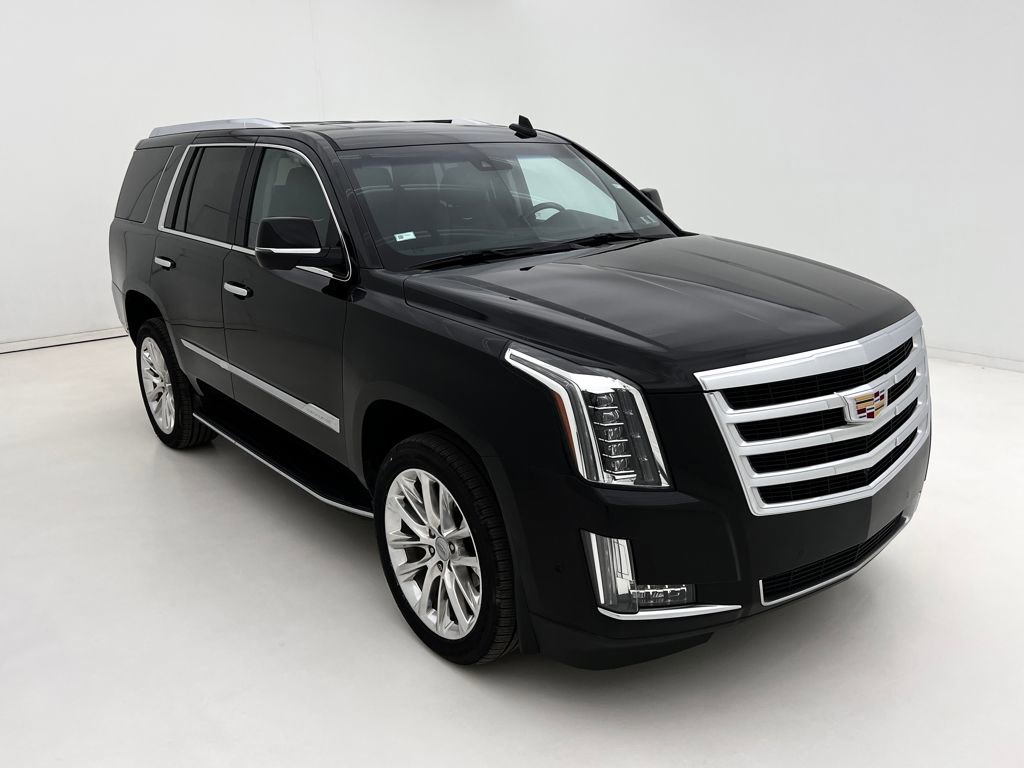 Used 2019 Cadillac Escalade Luxury image 2