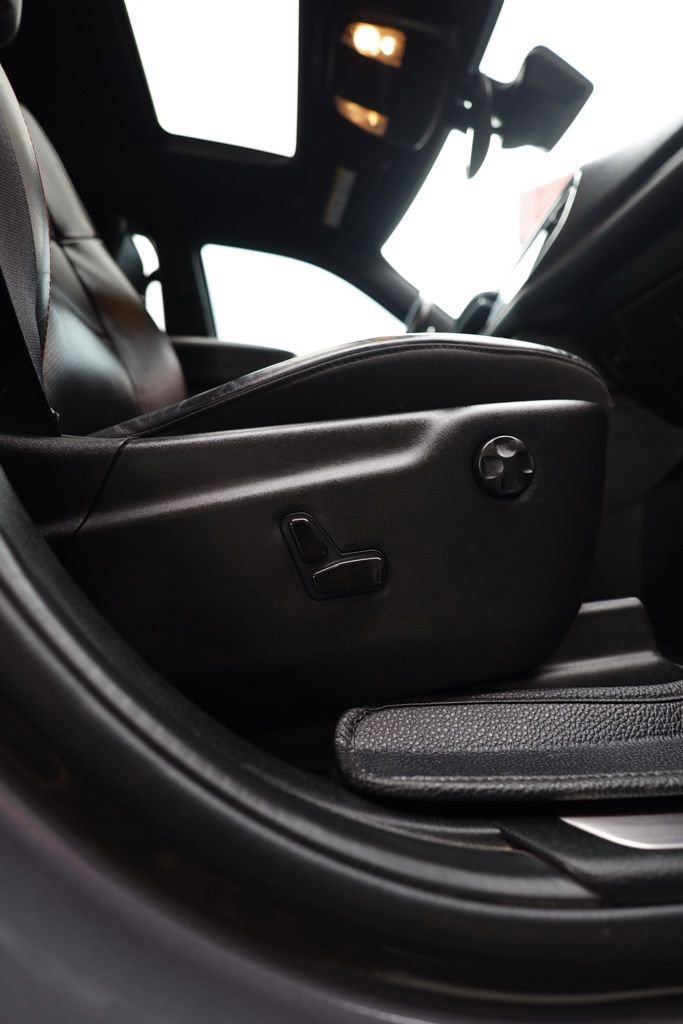 Used 2023 Dodge Durango GT image 33