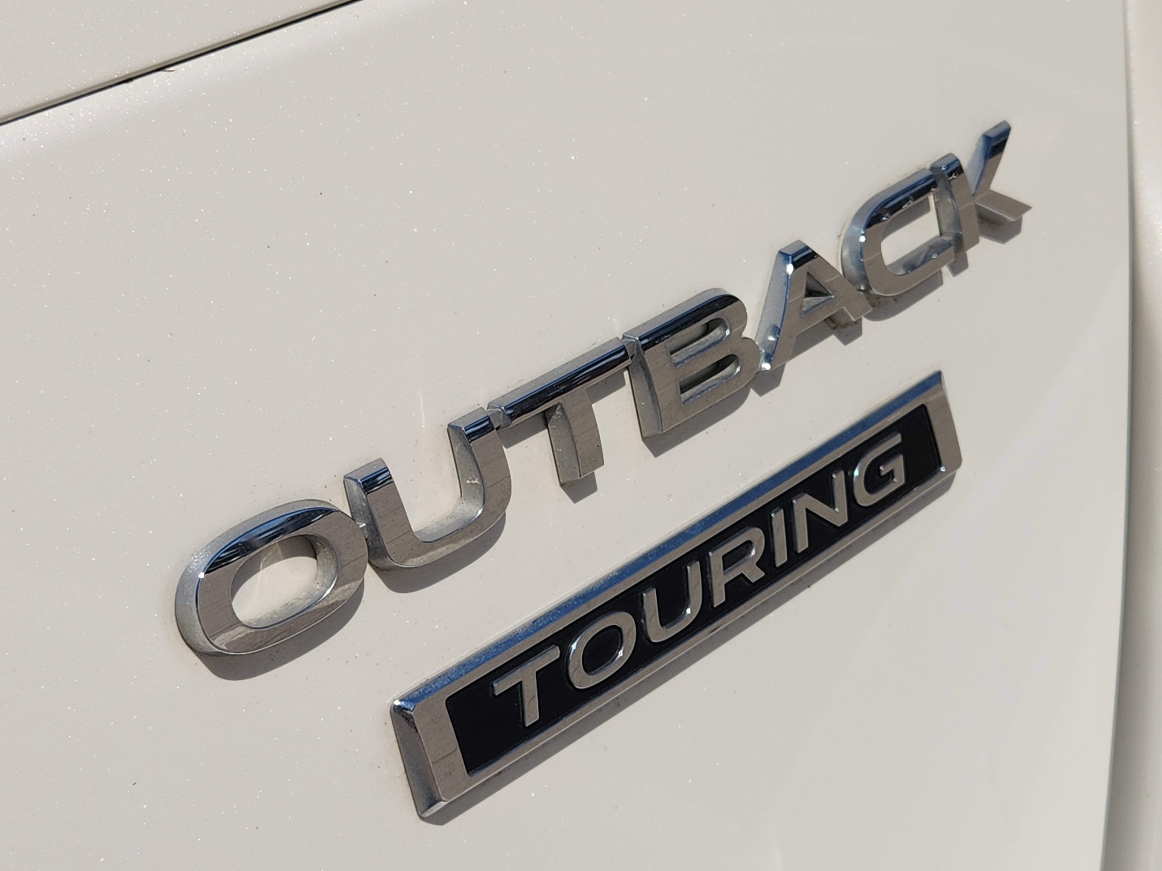 Used 2022 Subaru Outback Touring w/ Tech Package 2 image 12