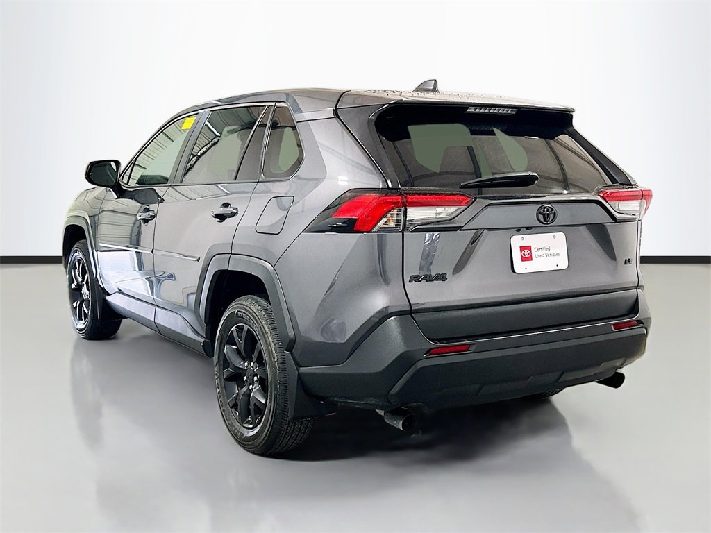 Used 2024 Toyota RAV4 LE image 6