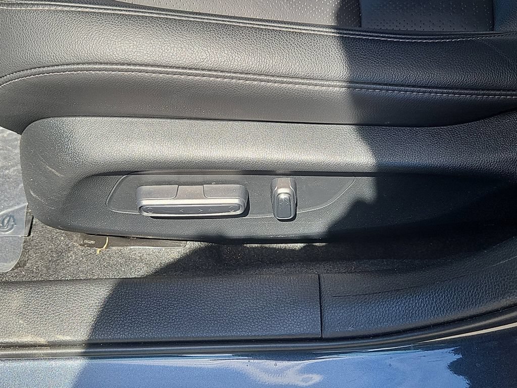 Certified 2025 Honda Civic Sport Touring image 19