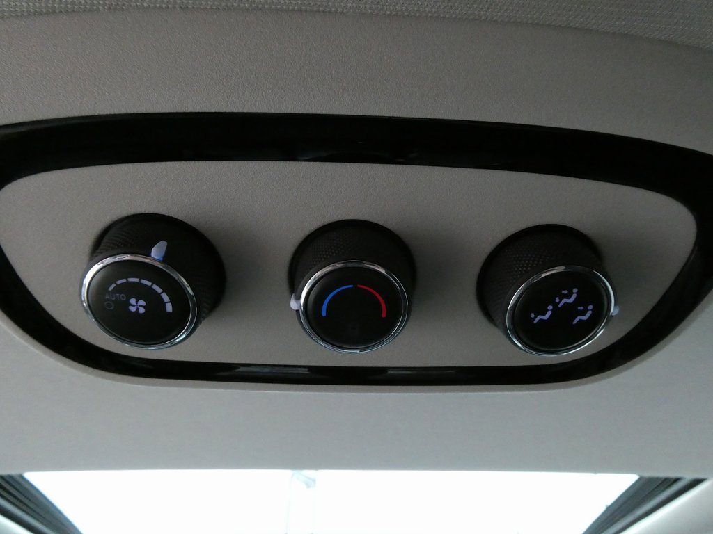 Used 2022 Dodge Durango SXT w/ Trailer Tow Group IV image 20