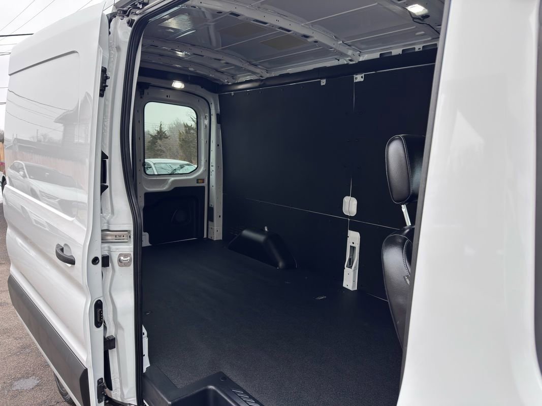 Used 2025 Ford Transit 350 Medium Roof AWD w/ Interior Upgrade Package image 35