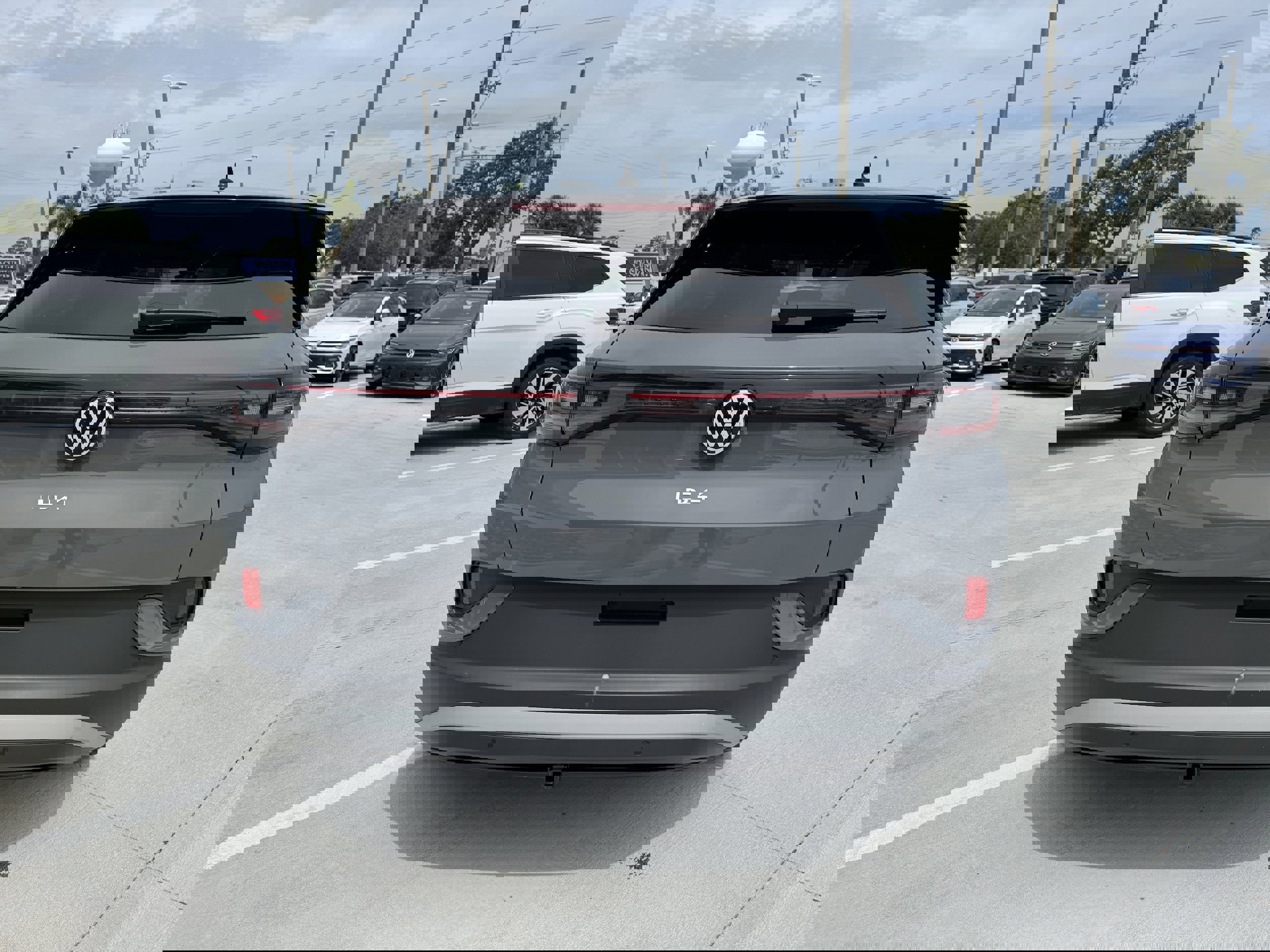 New 2025 Volkswagen ID.4 Pro S Plus image 4