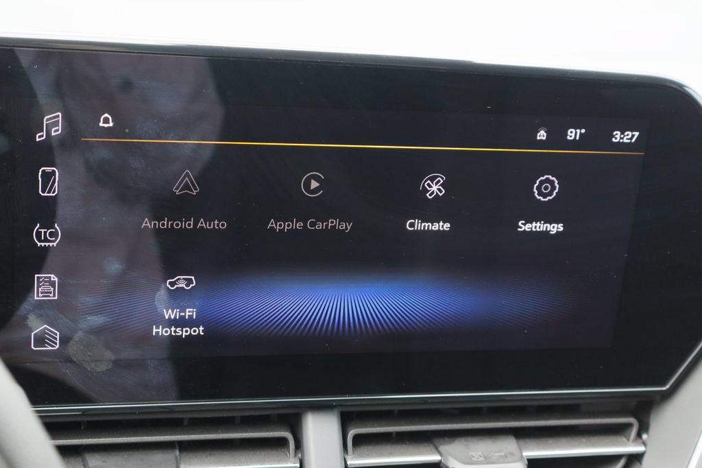 Used 2025 Chevrolet Trax LT FWD image 15
