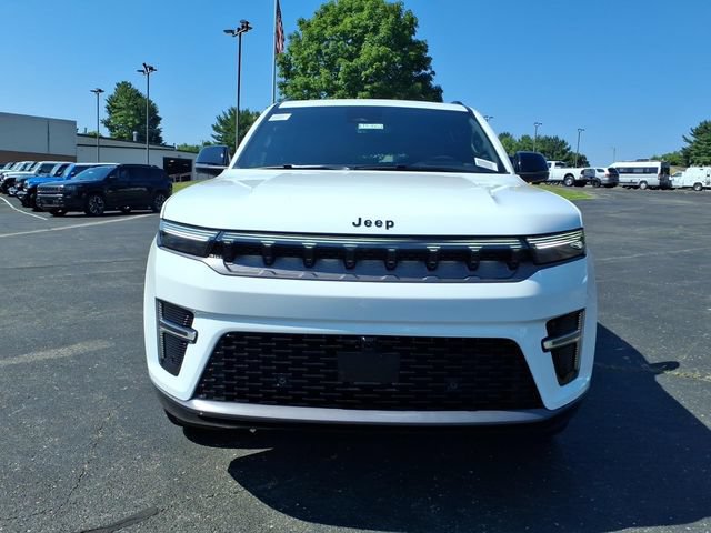 New 2026 Jeep Grand Wagoneer Limited AWD/4WD image 2