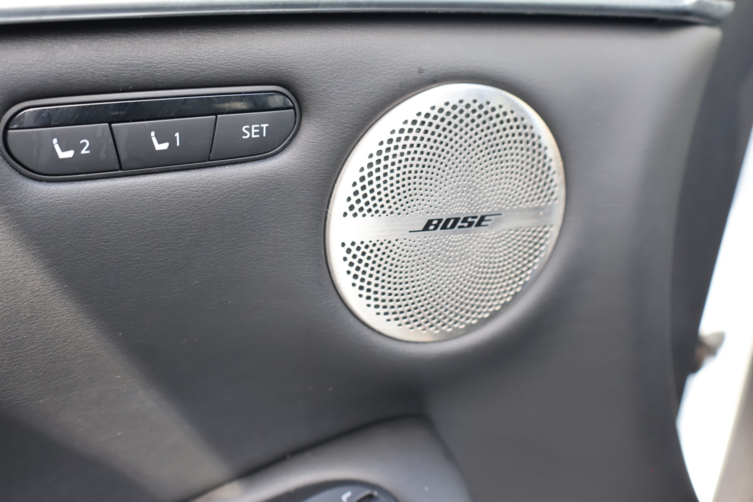 Certified 2023 INFINITI QX50 Luxe FWD image 17