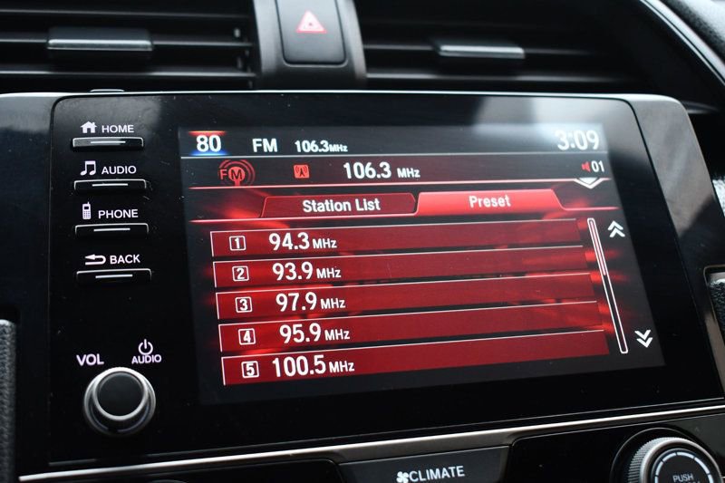 Used 2020 Honda Civic Sport image 31