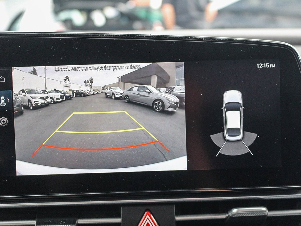 Used 2023 Hyundai Elantra Limited image 27