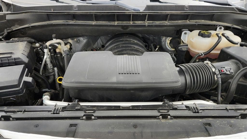 Used 2024 Chevrolet Tahoe High Country w/ Advanced Technology Package AWD/4WD image 36
