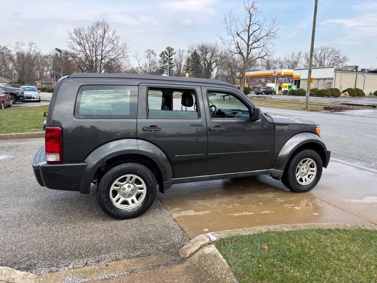 Used 2011 Dodge Nitro SE image 4