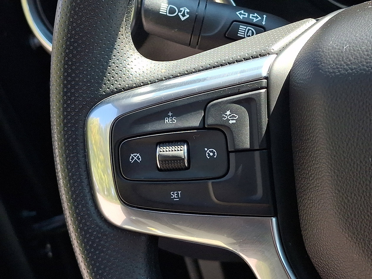 Used 2023 Chevrolet Blazer LT FWD image 20