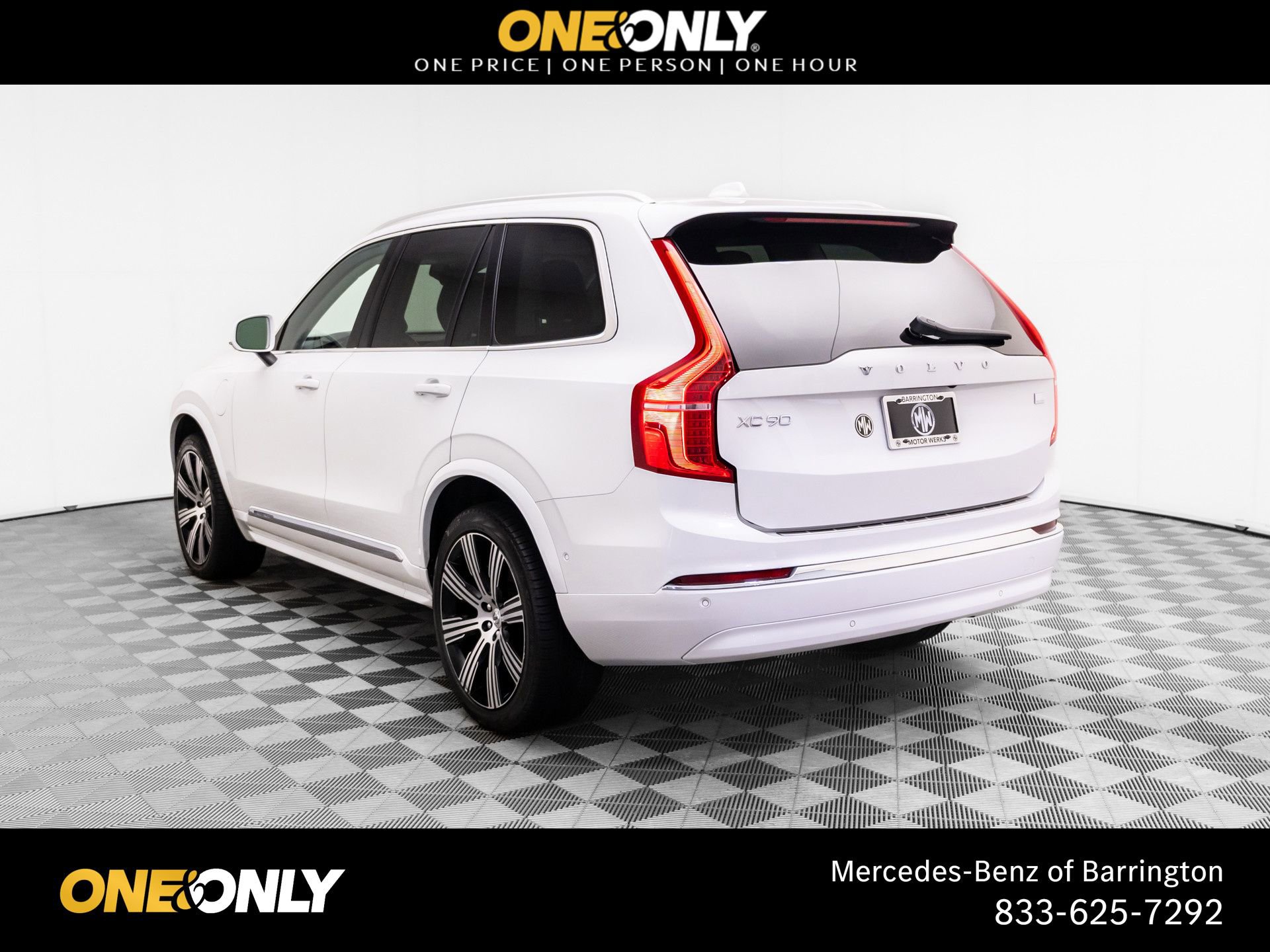 Used 2023 Volvo XC90 T8 Plus w/ Protection Package Premier image 3