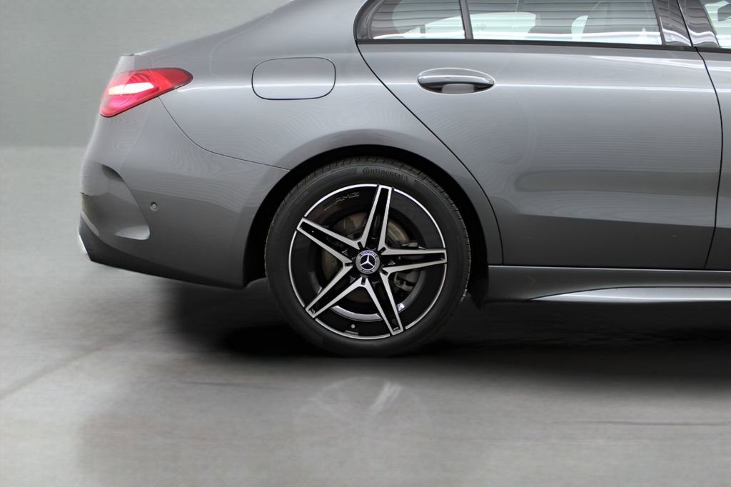 Used 2024 Mercedes-Benz C 300 Sedan image 35