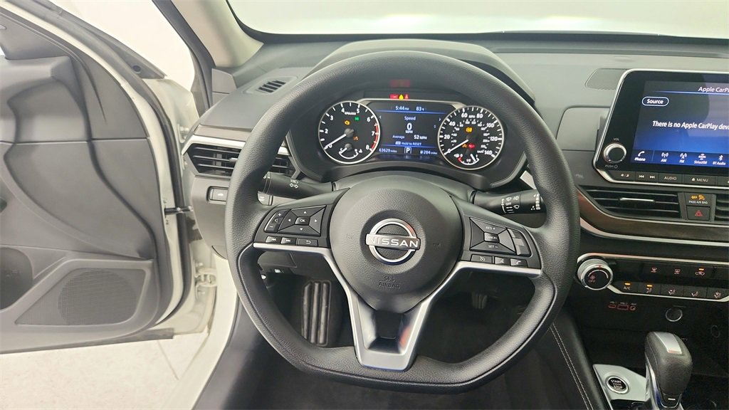 Used 2023 Nissan Altima 2.5 SV image 18