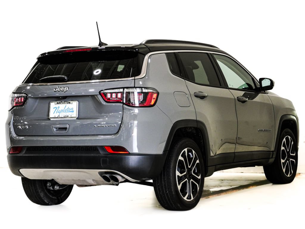 Used 2022 Jeep Compass Limited w/ Sun and Sound Group AWD/4WD image 7