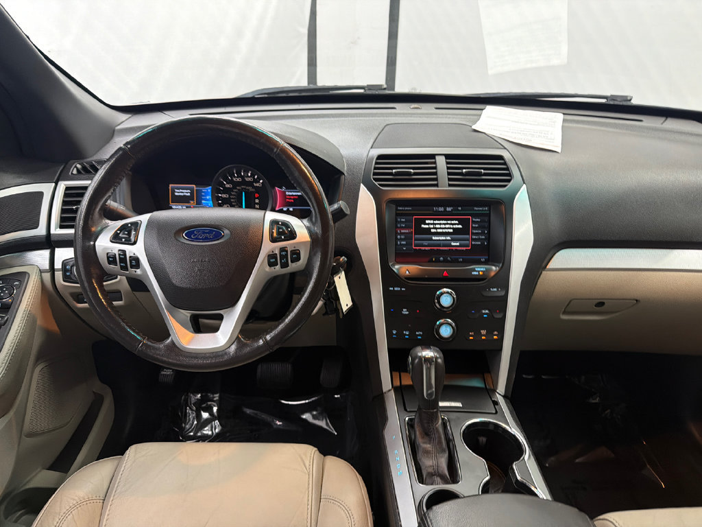 Used 2014 Ford Explorer XLT w/ Equipment Group 202A FWD image 23