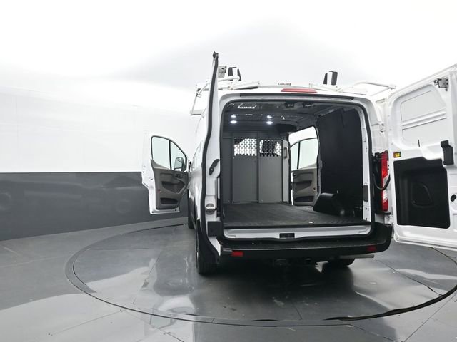Used 2022 Ford Transit 250 Low Roof RWD image 33