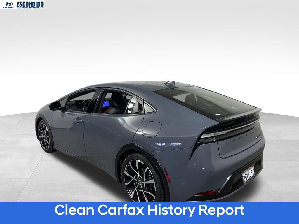 Used 2023 Toyota Prius Prime FWD video 3