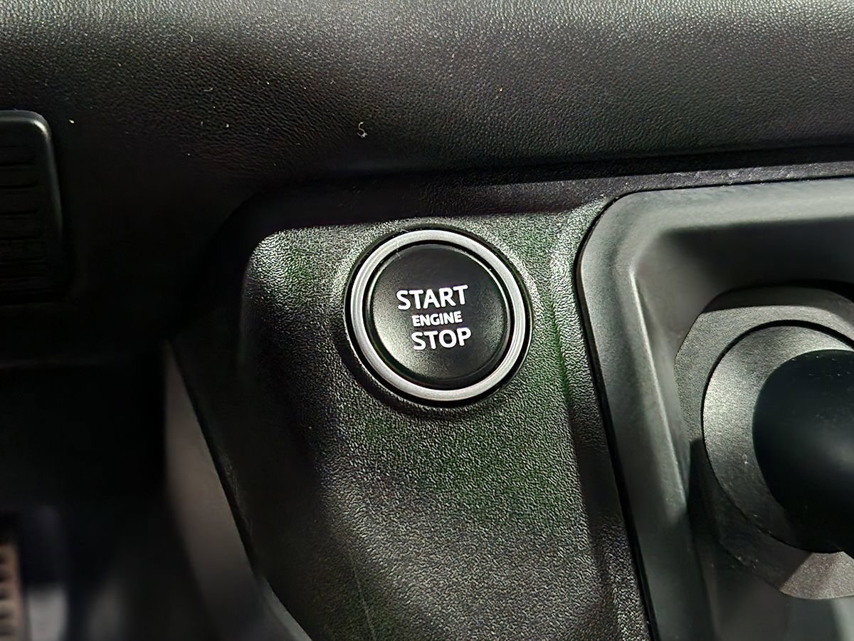 Used 2021 Land Rover Defender 110 X AWD/4WD image 30