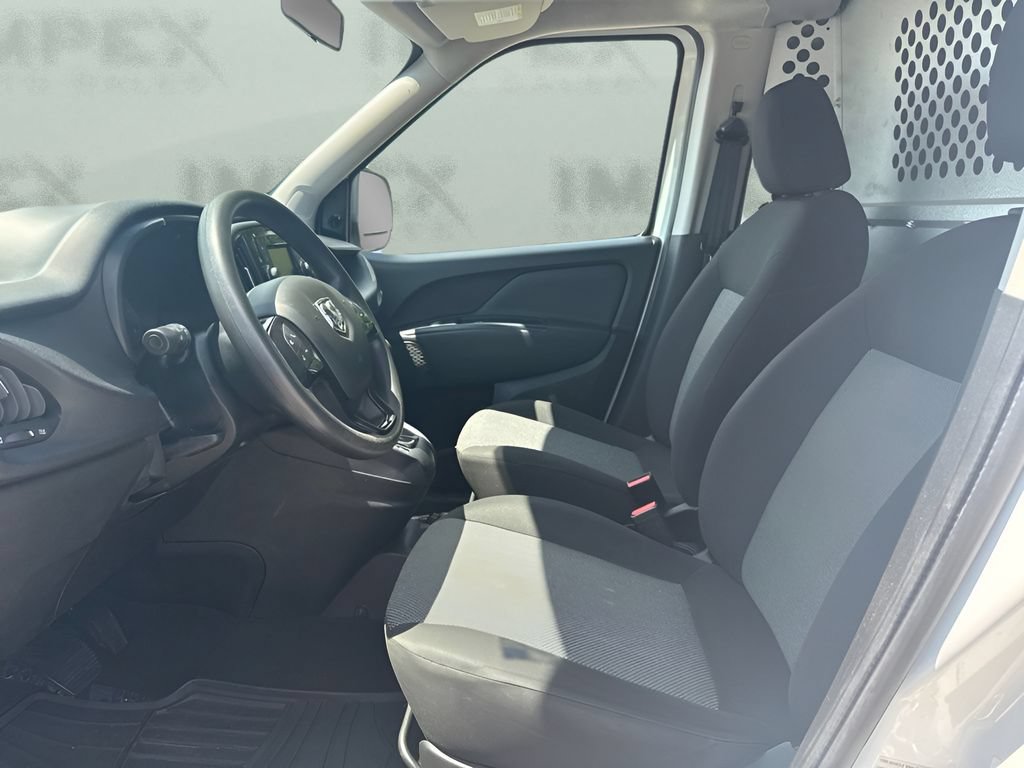 Used 2019 RAM ProMaster City Tradesman FWD image 9