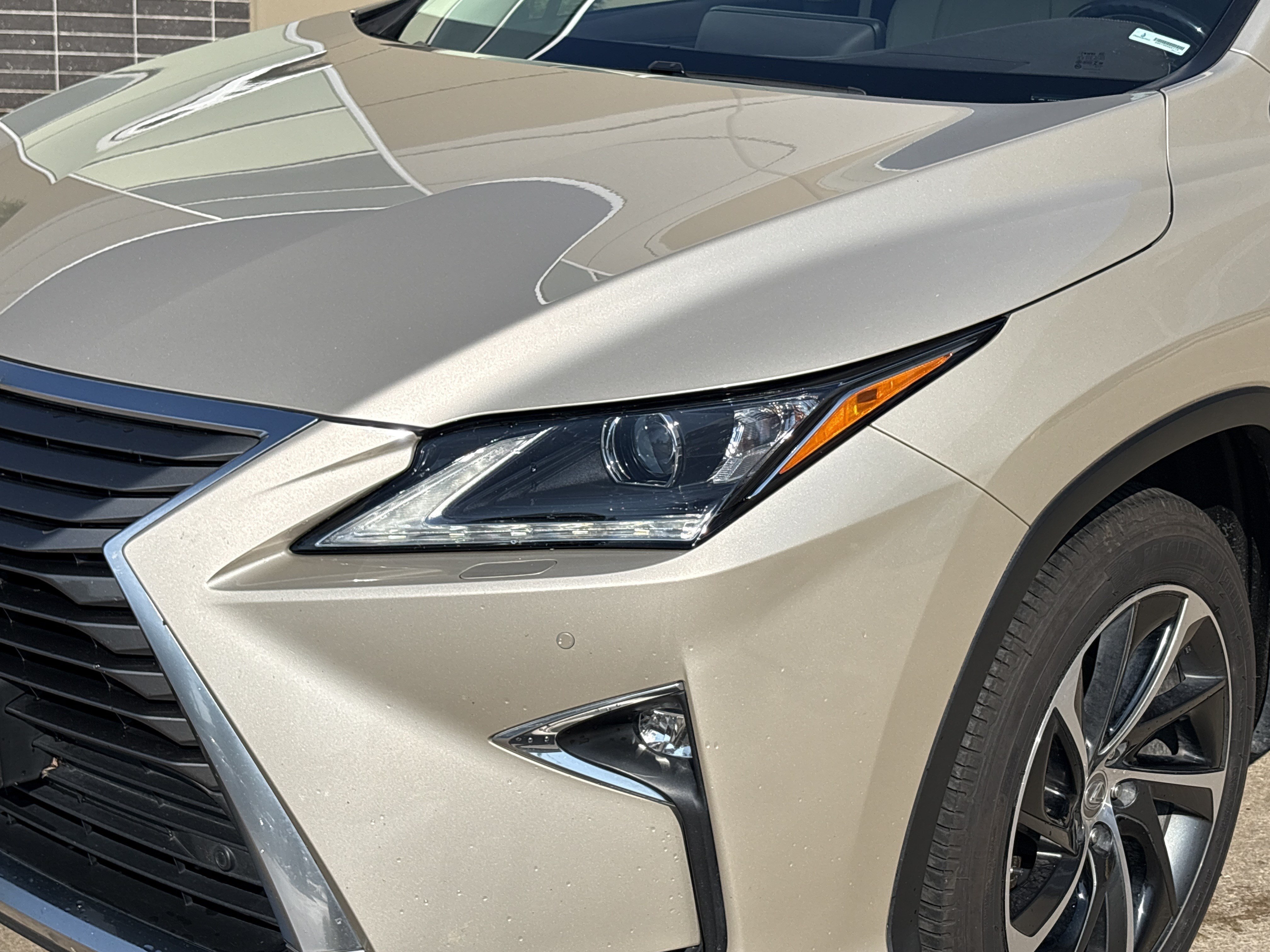 Used 2017 Lexus RX 450h AWD w/ Luxury Package image 6