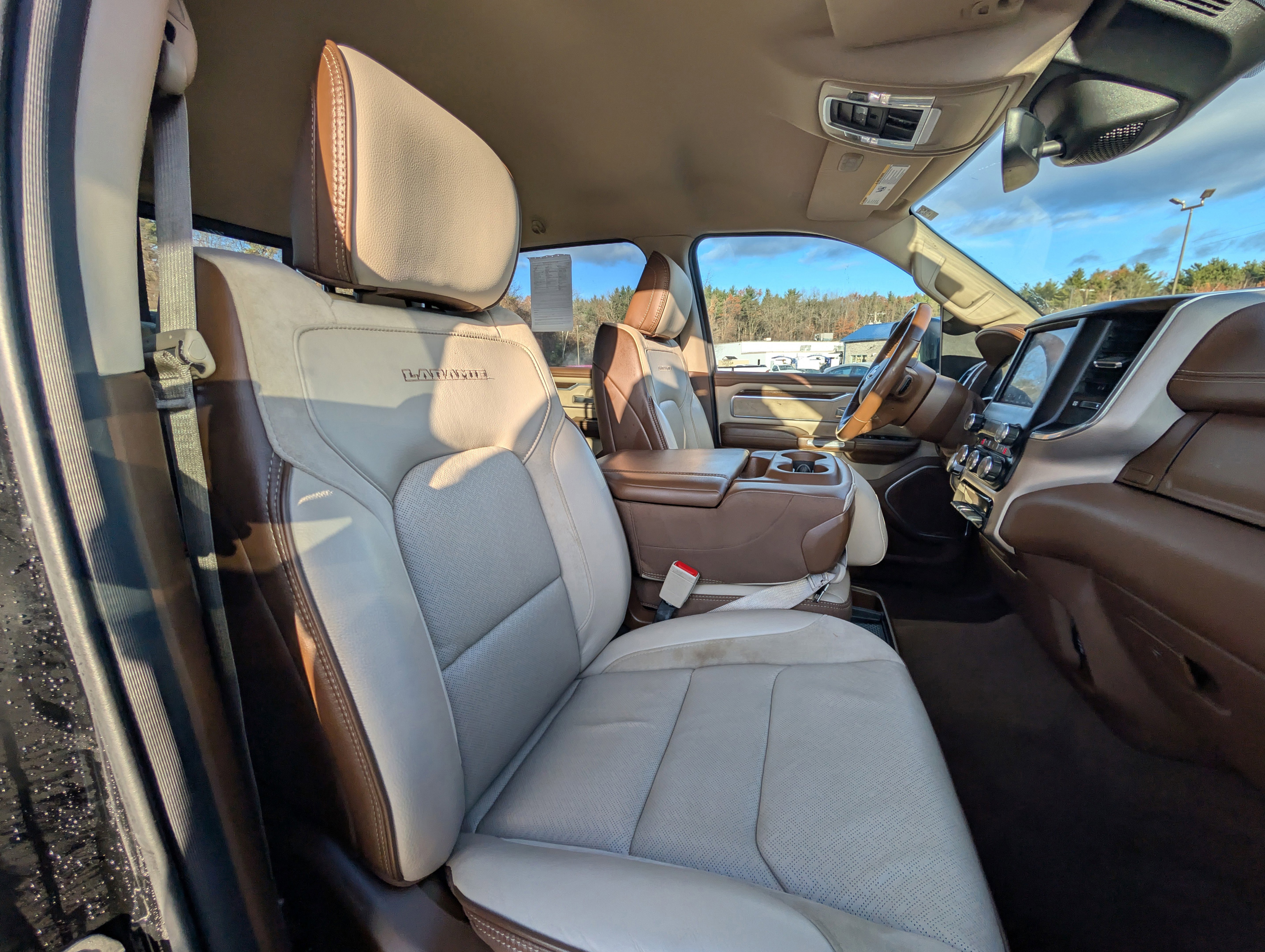 Used 2021 RAM 1500 Laramie image 50