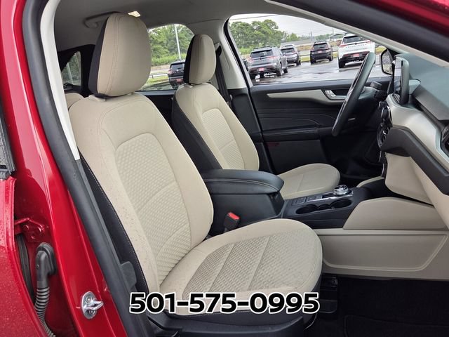 Used 2021 Ford Escape SE FWD image 17