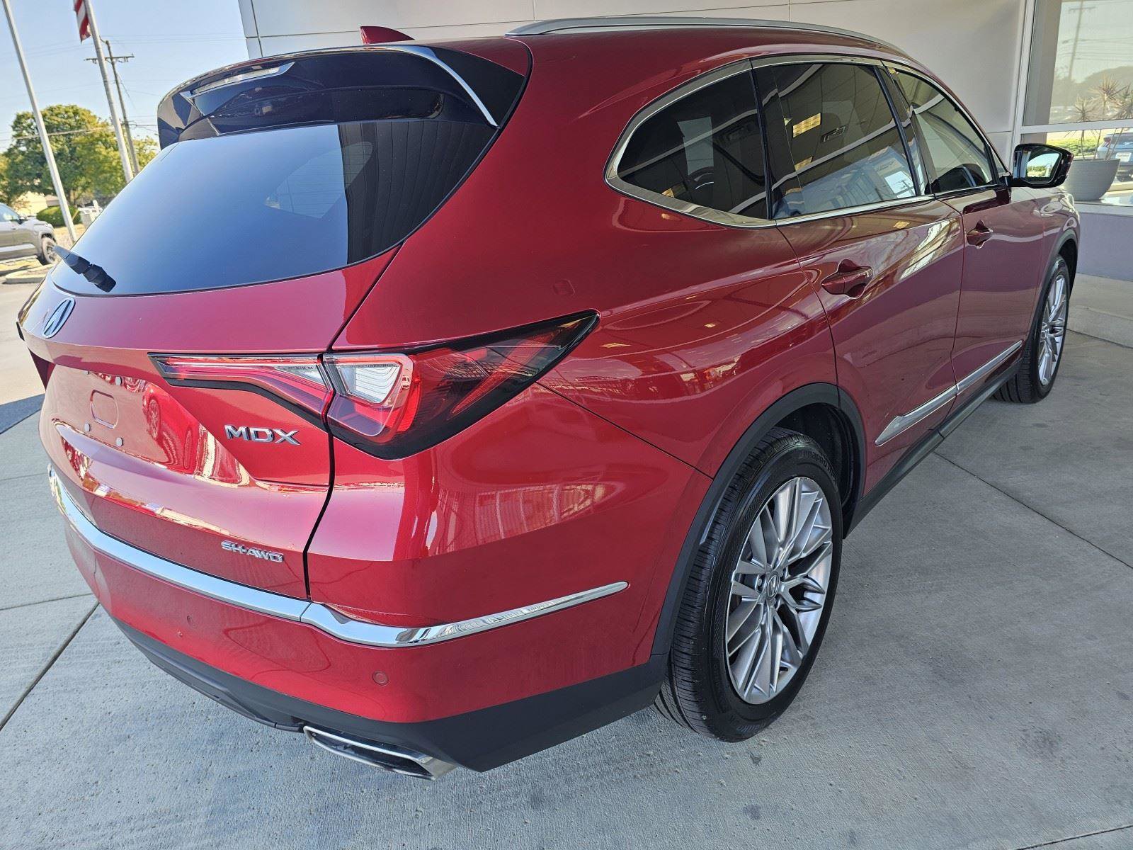 Used 2023 Acura MDX SH-AWD w/ Advance Package image 6