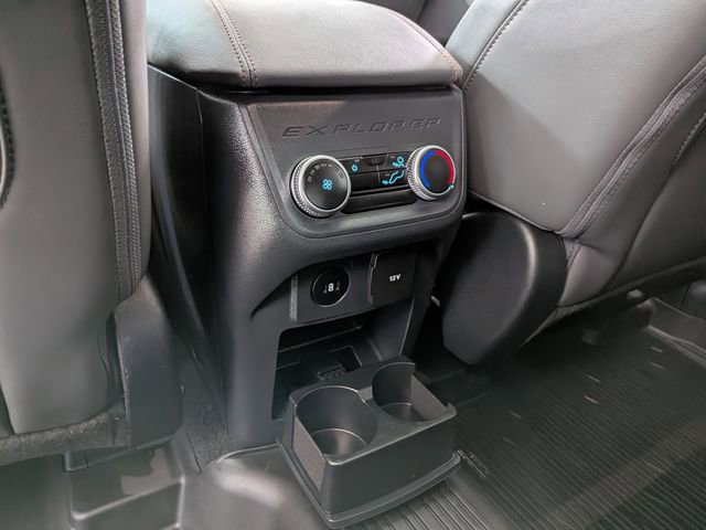 Used 2025 Ford Explorer Active w/ Active Comfort Package image 18