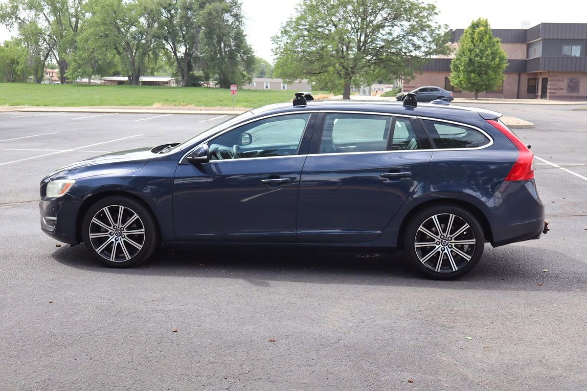 Used 2015 Volvo V60 T5 Premier Plus AWD/4WD image 9