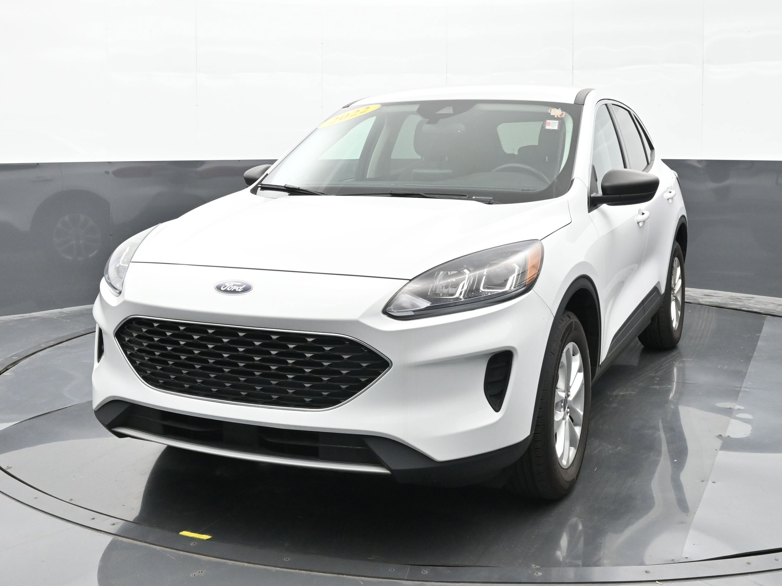 Used 2022 Ford Escape SE w/ Convenience Package image 4