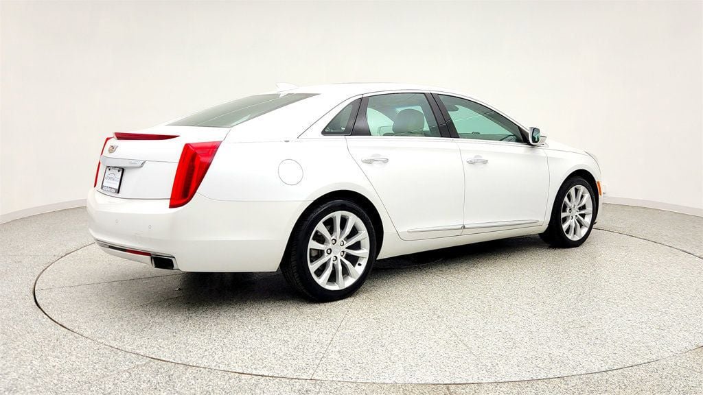 Used 2017 Cadillac XTS Luxury w/ Driver Awareness Package AWD/4WD image 5