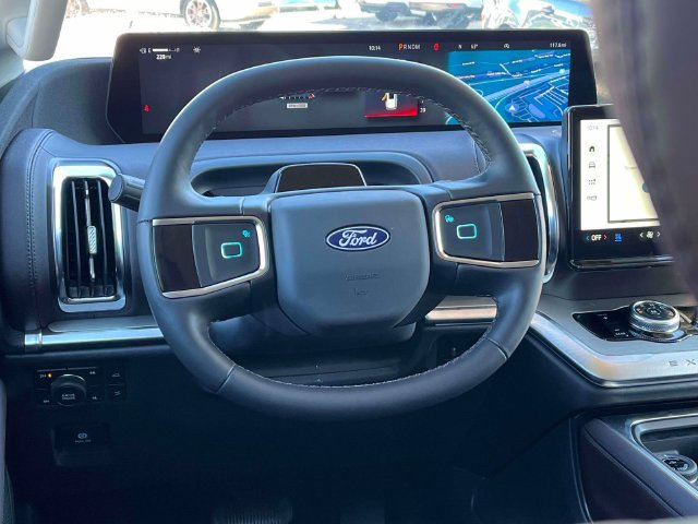 New 2027 Ford Expedition Platinum w/ Platinum Ultimate Package AWD/4WD image 12