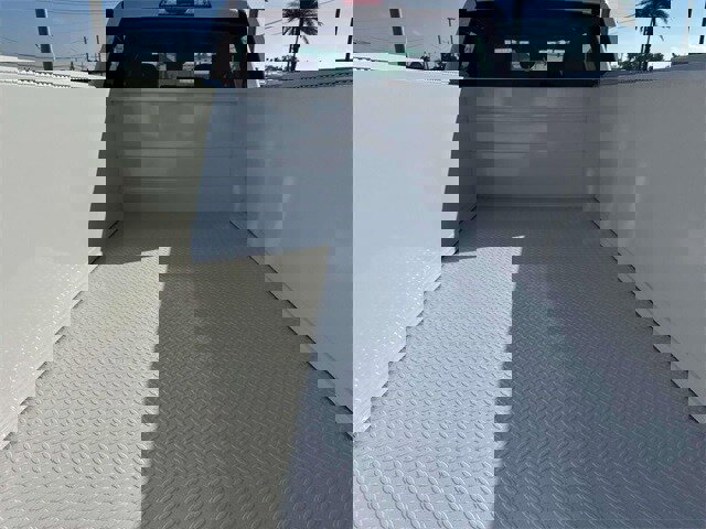 New 2026 Ford F250 XL w/ XL Chrome Package image 8