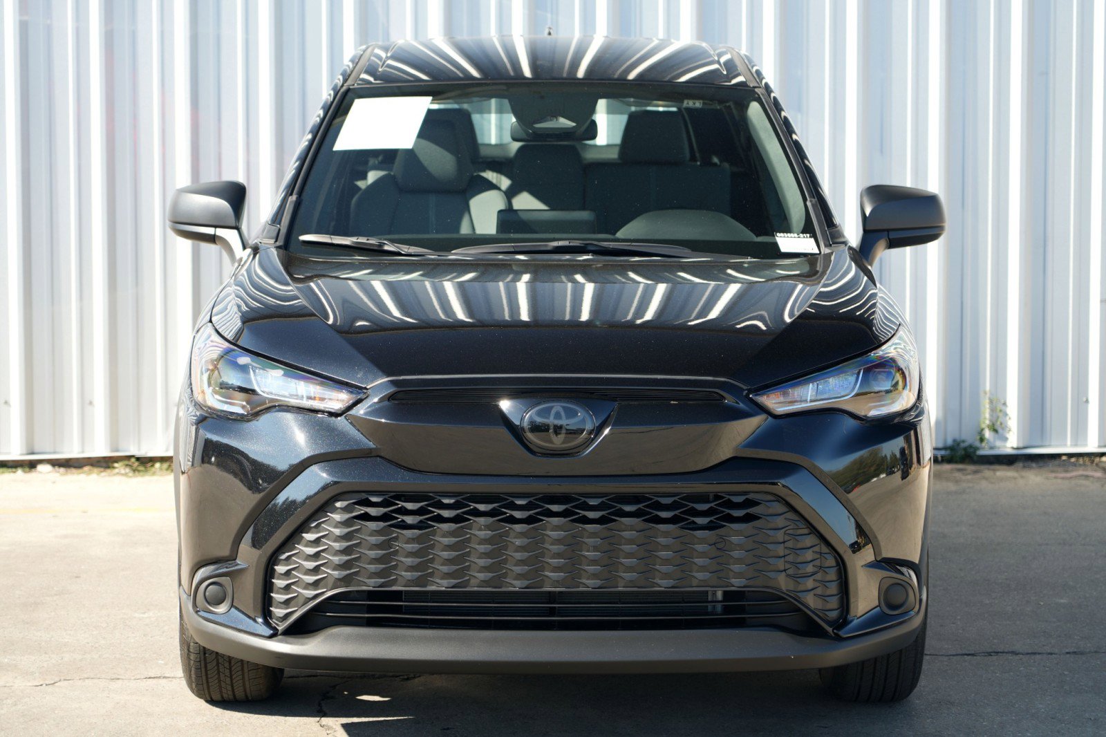 Used 2025 Toyota Corolla Cross AWD Hybrid image 41