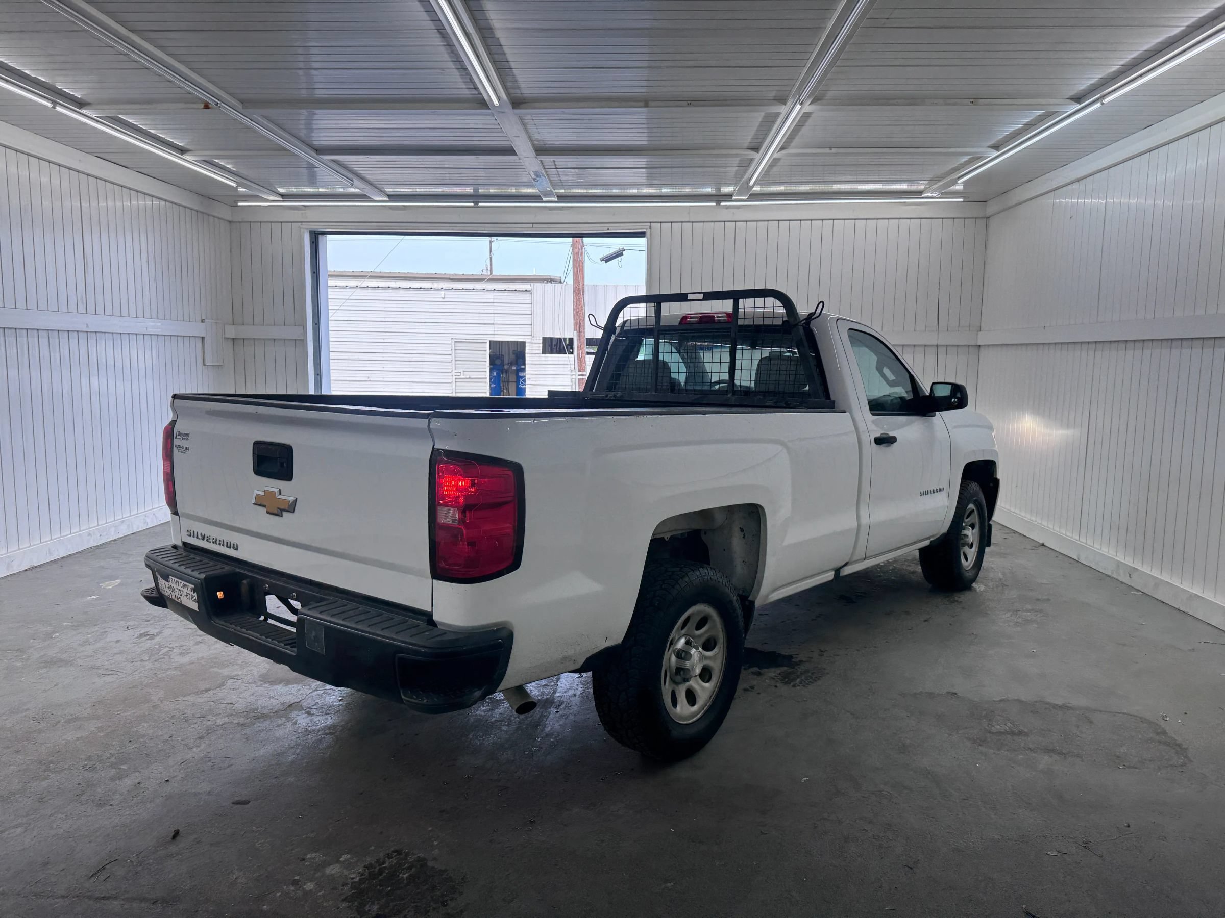 Used 2016 Chevrolet Silverado 1500 W/T RWD image 5
