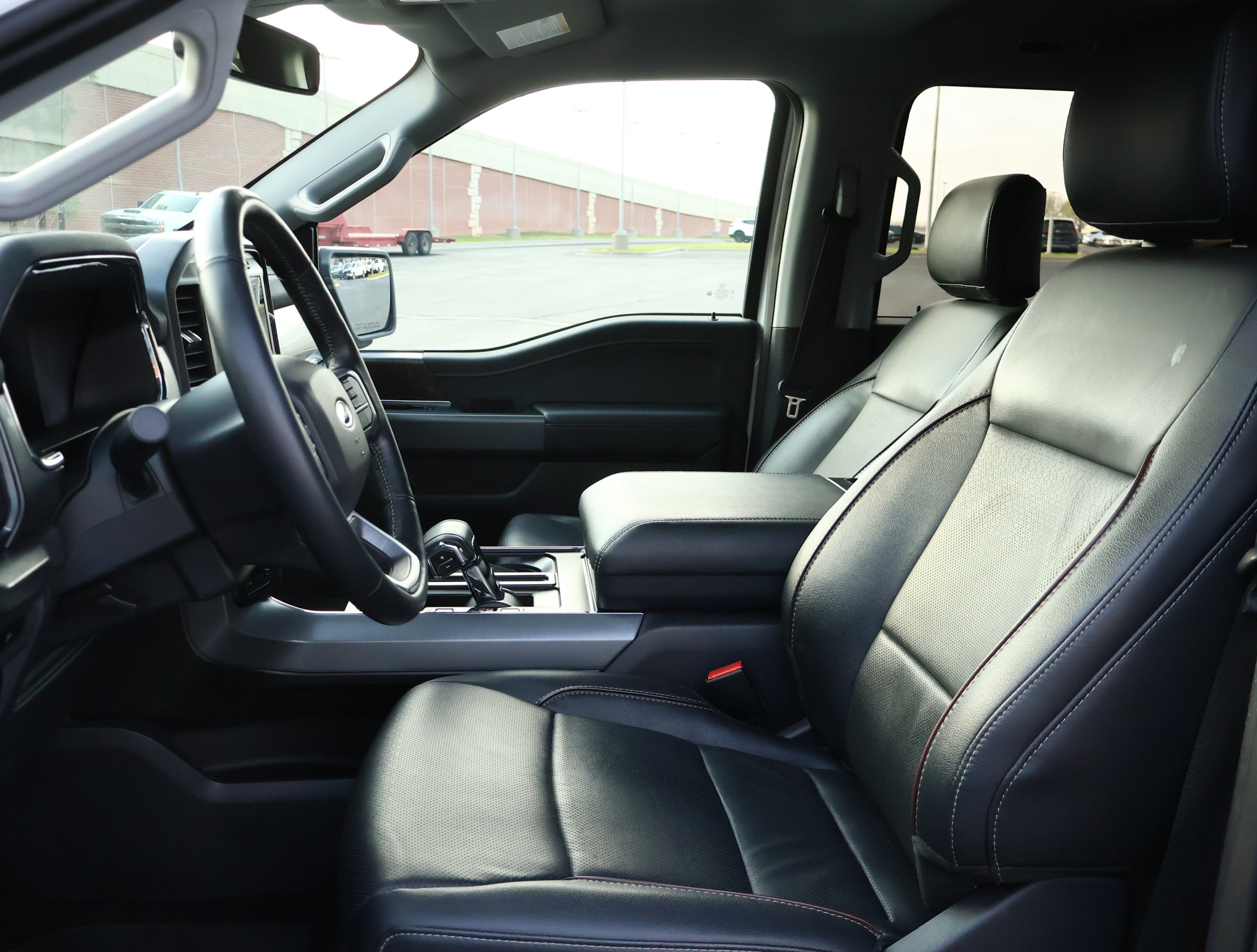 Used 2022 Ford F150 Lariat w/ Trailer Tow Package AWD/4WD image 7