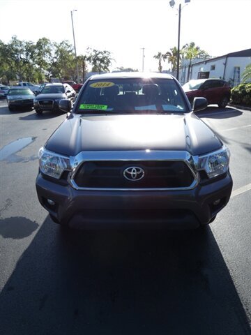 Used 2014 Toyota Tacoma PreRunner w/ SR5 Package image 5