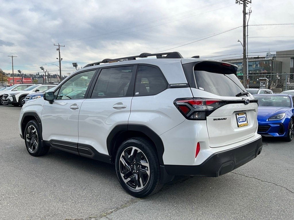 Certified 2025 Subaru Forester Limited image 5