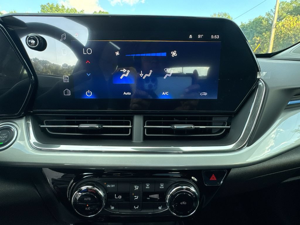 New 2026 Chevrolet Trax LT w/ LT Convenience Package FWD image 25