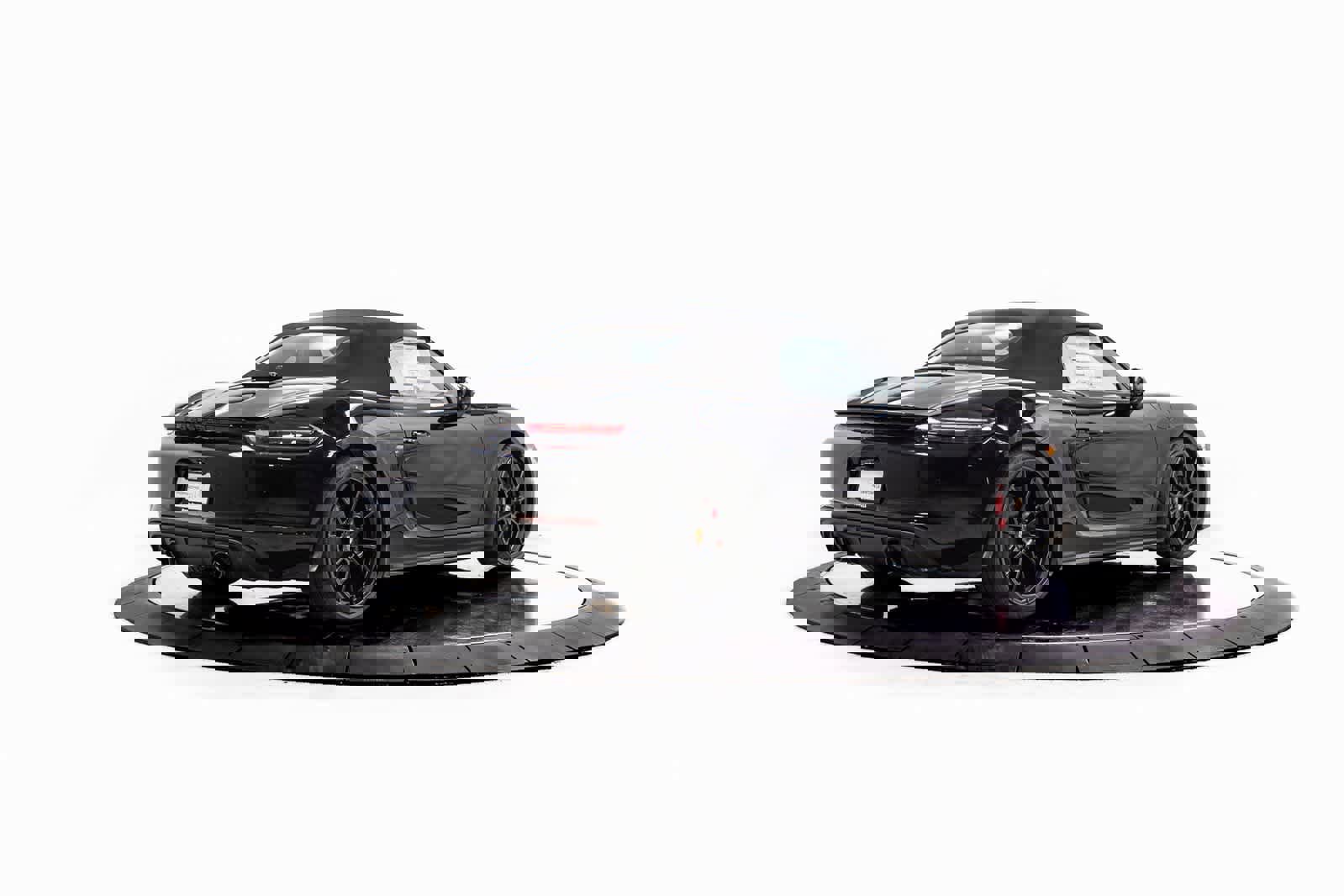 New 2025 Porsche 718 Boxster GTS image 7