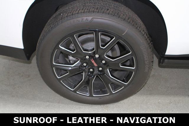 New 2025 GMC Yukon XL Denali w/ Sun & Power Step Package image 5