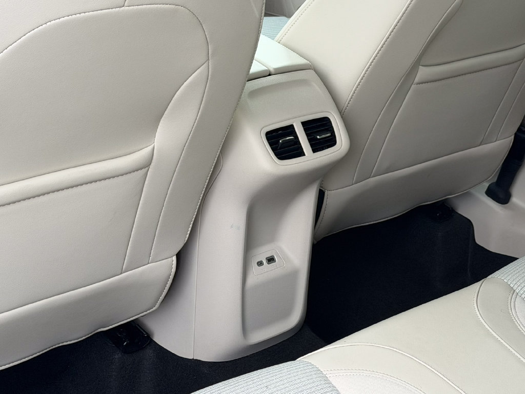 Certified 2023 Buick Envision Preferred FWD image 29